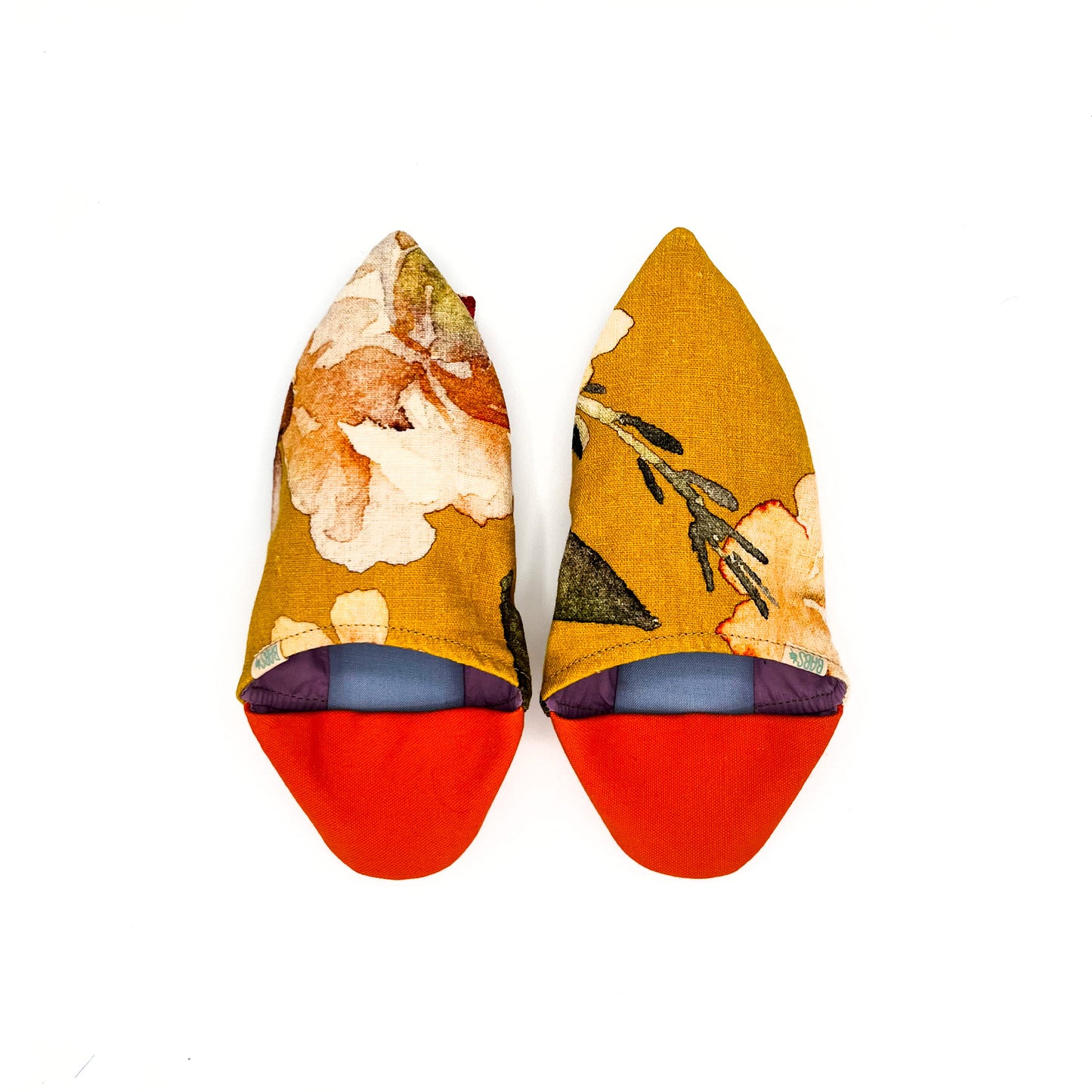 BABS Jardim Amarelo - Coleção Primavera/Verão em Linho. Edição Artesanal Inspirada nas Ruas Portuguesas. Feitas à mão em Portugal. 