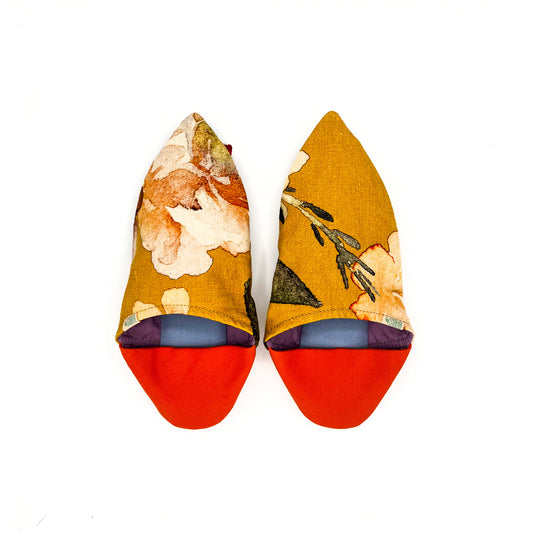BABS Jardim Amarelo - Coleção Primavera/Verão em Linho. Edição Artesanal Inspirada nas Ruas Portuguesas. Feitas à mão em Portugal. 