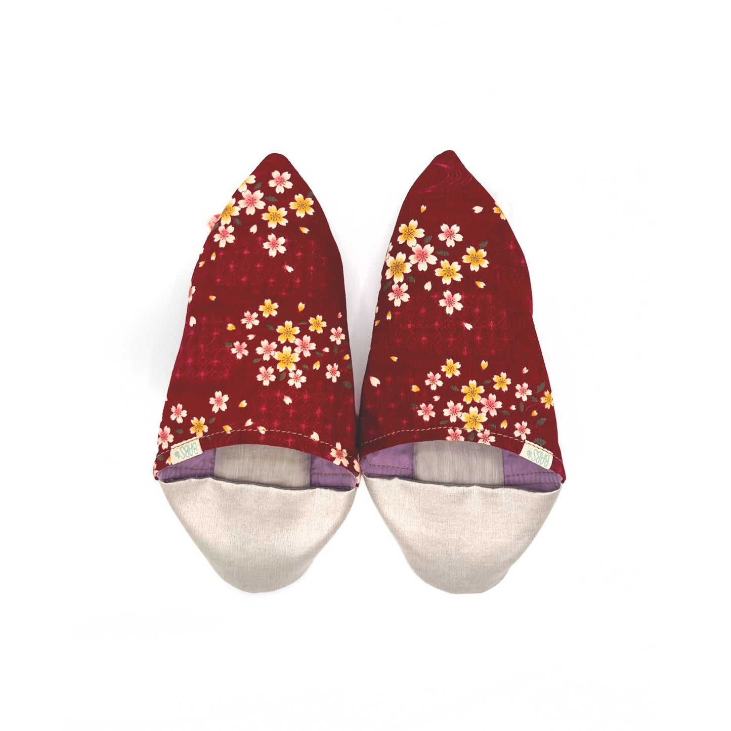 Babs Sakura feitas à mão em tecido japonês floral vermelho.
